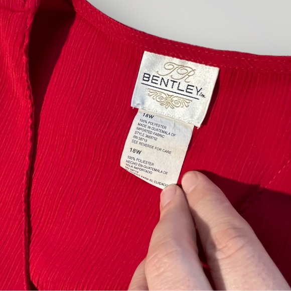 Vintage JR Bentley Red Button Down Short Sleeve Blouse Top - Picture 4 of 12